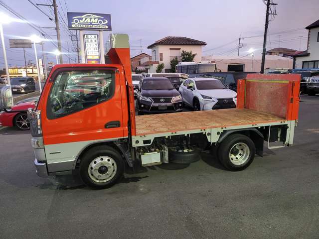 Mitsubishi Fuso Canter 6