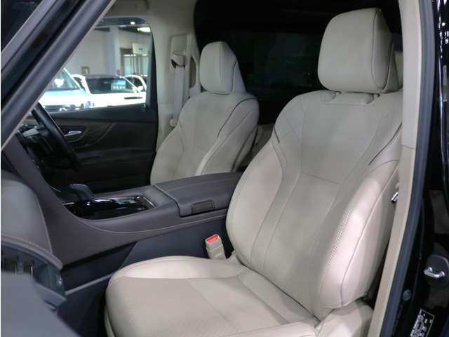 Toyota Alphard 6
