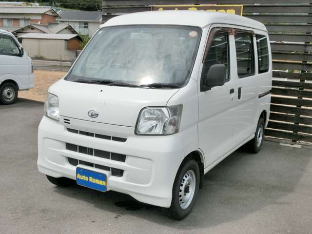 Daihatsu Hijet Cargo 6