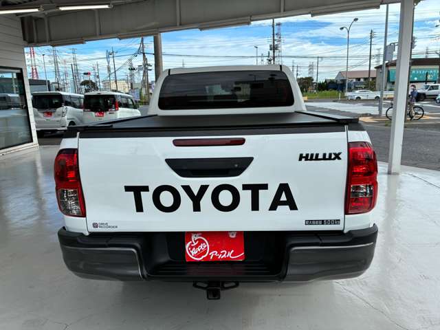 Toyota Hilux 11