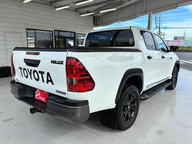 Toyota Hilux 10