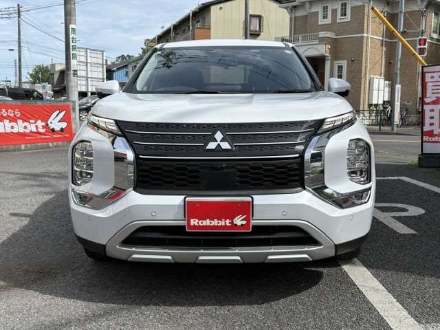 Mitsubishi Outlander 2