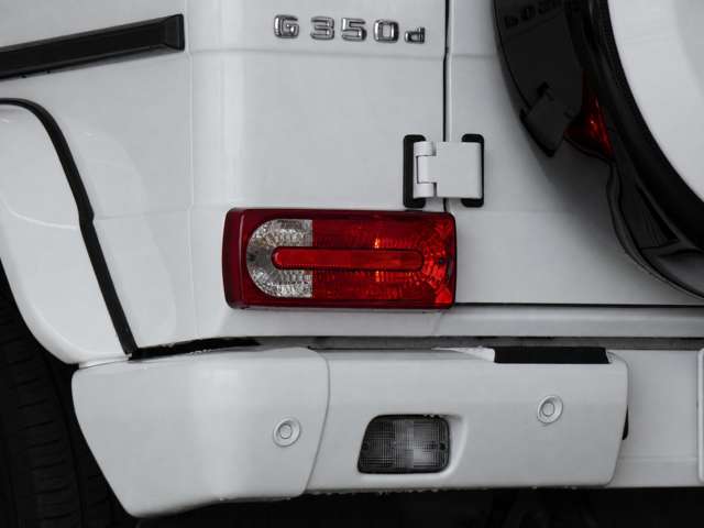 Mercedes-Benz G-Class 4