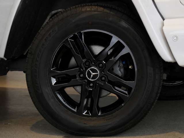 Mercedes-Benz G-Class 6