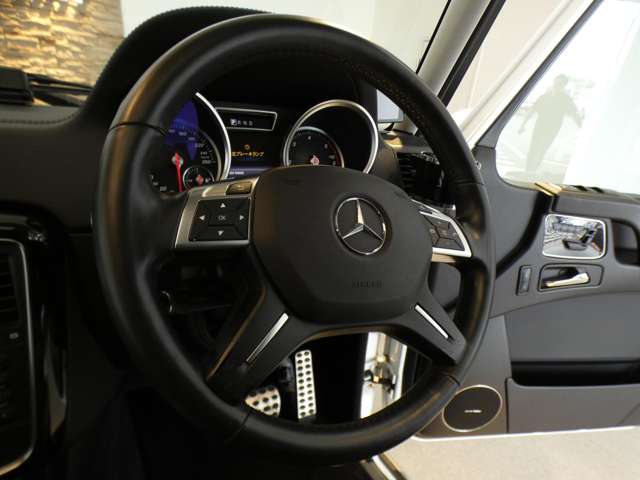 Mercedes-Benz G-Class 9