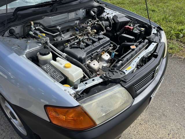 Mazda Familia Van 12