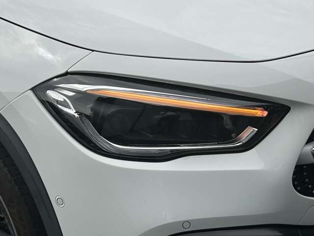 Mercedes-Benz GLA-Class 7