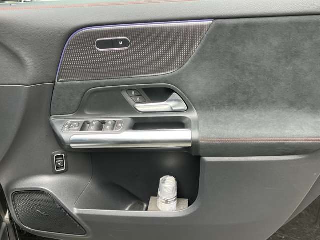 Mercedes-Benz EQA 8