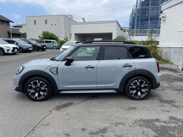 MINI Crossover 7