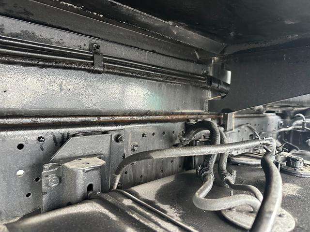 Hino Dutro 11