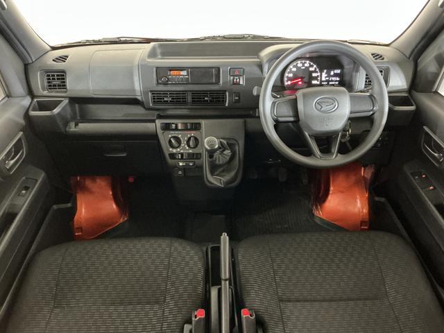 Daihatsu Hijet Cargo 3