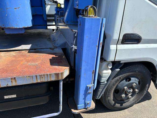 Mitsubishi Fuso Canter 8