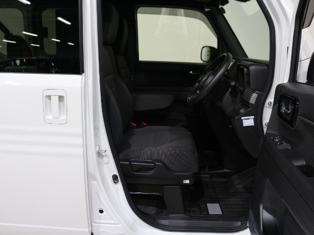 Honda N-VAN 7