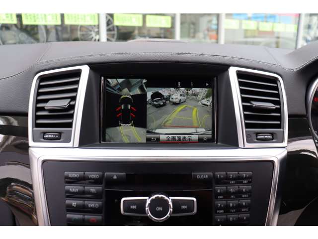 Mercedes-Benz MClass 11
