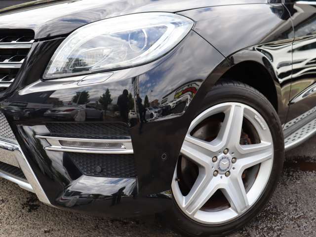 Mercedes-Benz MClass 12