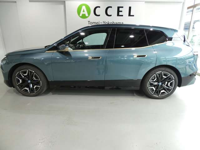 BMW iX 6
