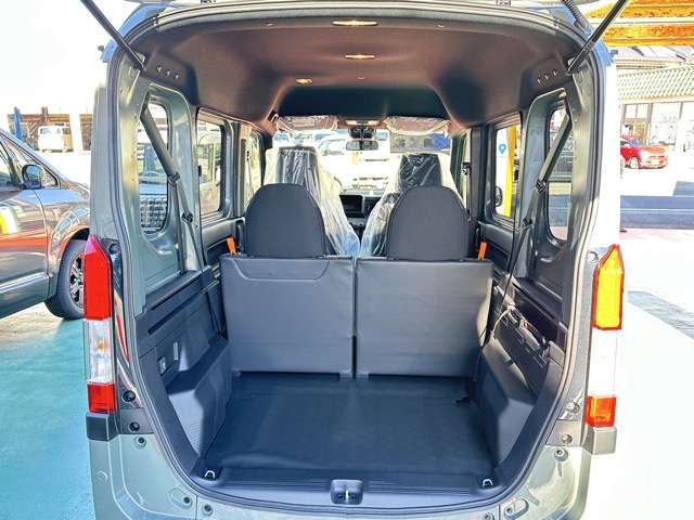 Honda N-VAN 10