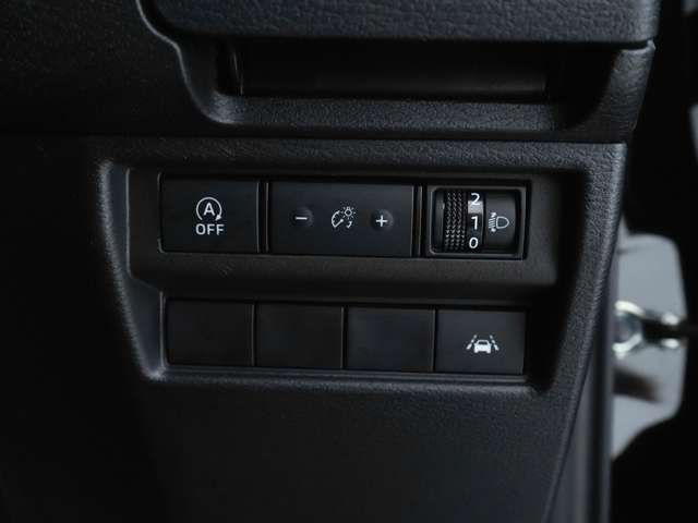 Mitsubishi Triton 10