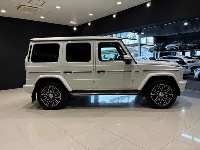 Mercedes-Benz G-Class 4