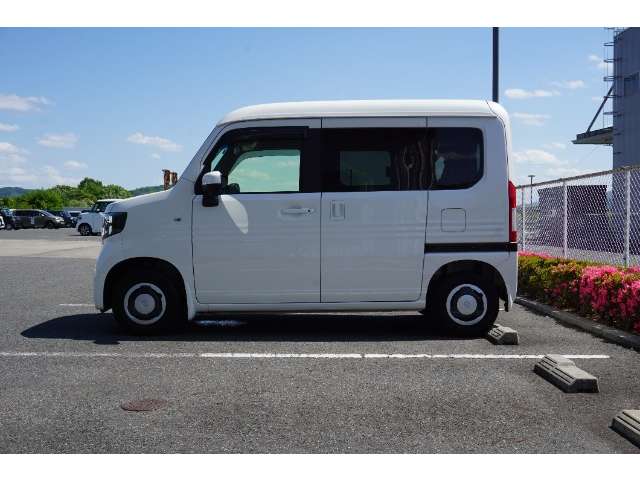 Honda N-VAN 9