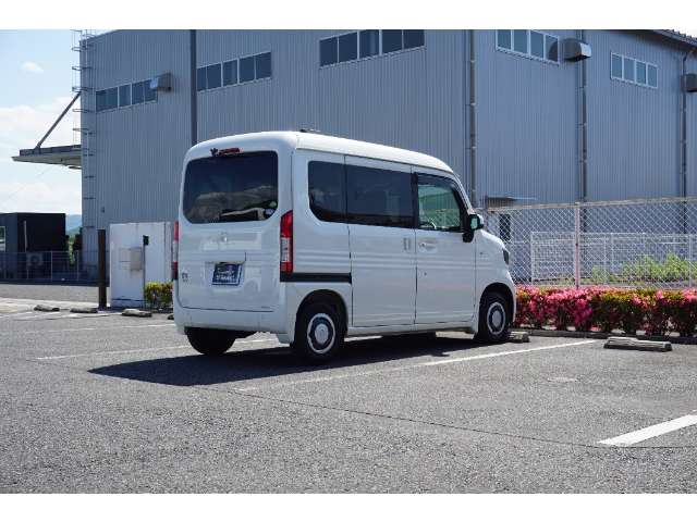 Honda N-VAN 10