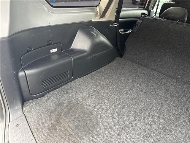 Toyota Probox Van 12