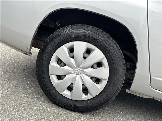 Toyota Probox Van 10