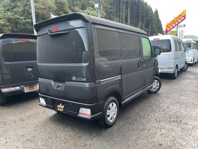 Daihatsu Atrai 8
