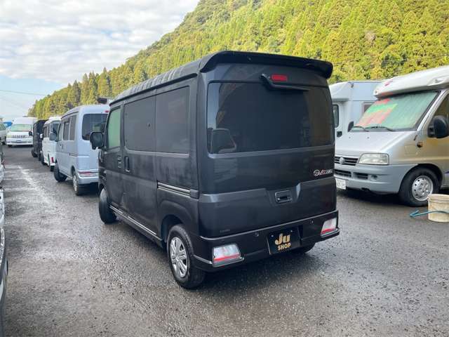 Daihatsu Atrai 9