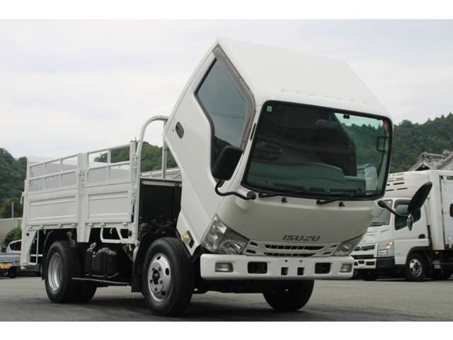Isuzu Elf 11