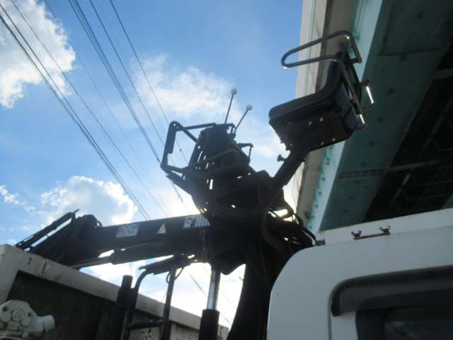 Mitsubishi Fuso Canter 4