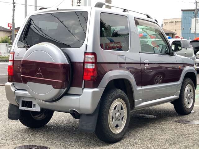 Mitsubishi Pajero Mini 6