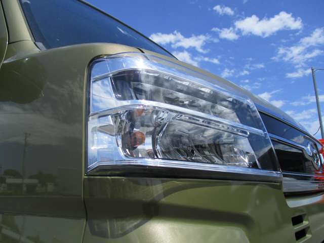 Daihatsu Atrai 8