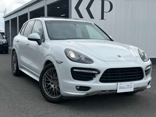 Porsche Cayenne 11