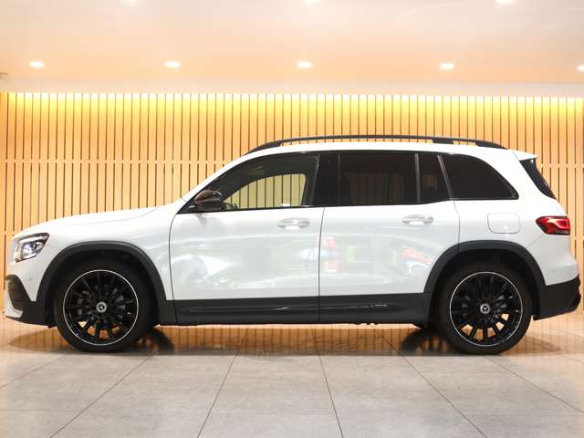 Mercedes-Benz GLB 12