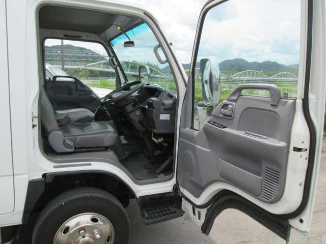 Isuzu Elf 9