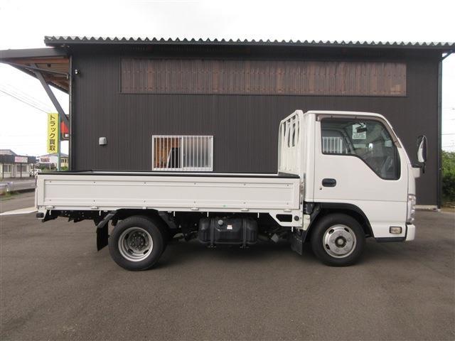 Isuzu Elf 4