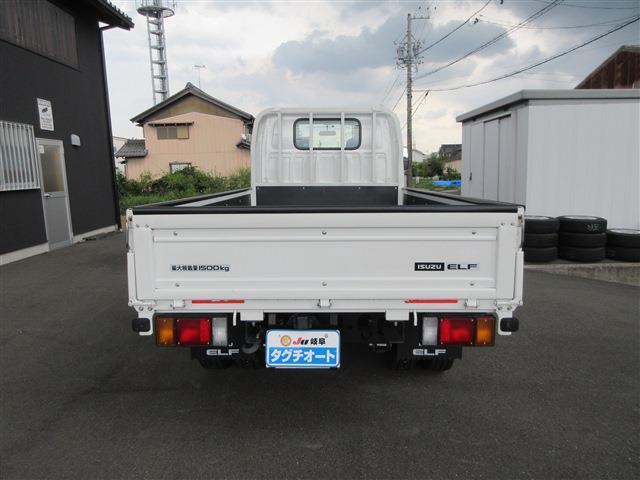 Isuzu Elf 6