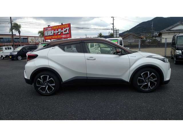 Toyota C-HR 4