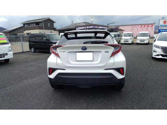 Toyota C-HR 6