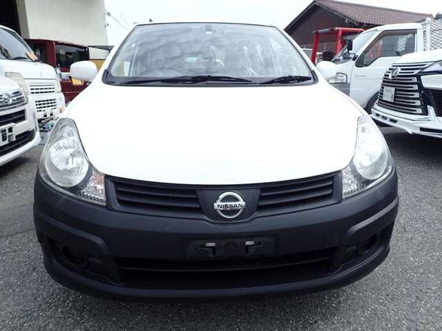 Nissan AD 2