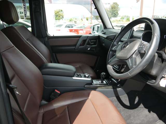 Mercedes-Benz G-Class 11