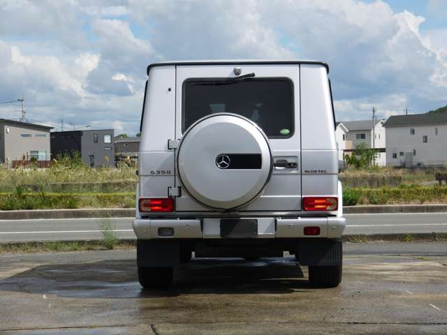 Mercedes-Benz G-Class 9