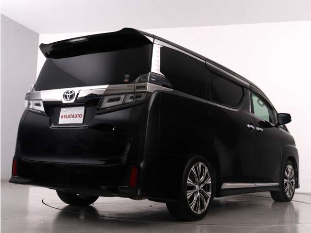 Toyota Vellfire 10