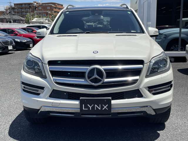 Mercedes-Benz GL-Class 12