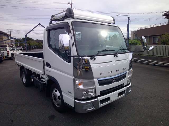 Mitsubishi Fuso Canter 3