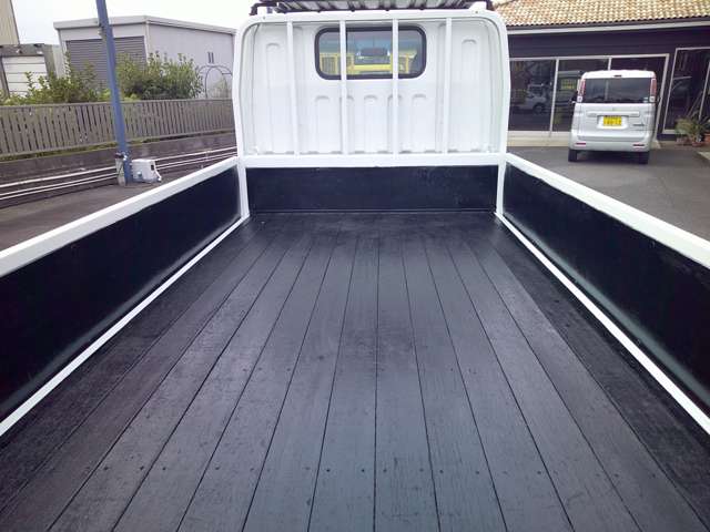Mitsubishi Fuso Canter 6
