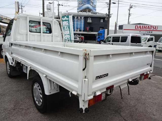 Mazda Bongo Truck 9