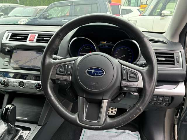Subaru Legacy Outback 5