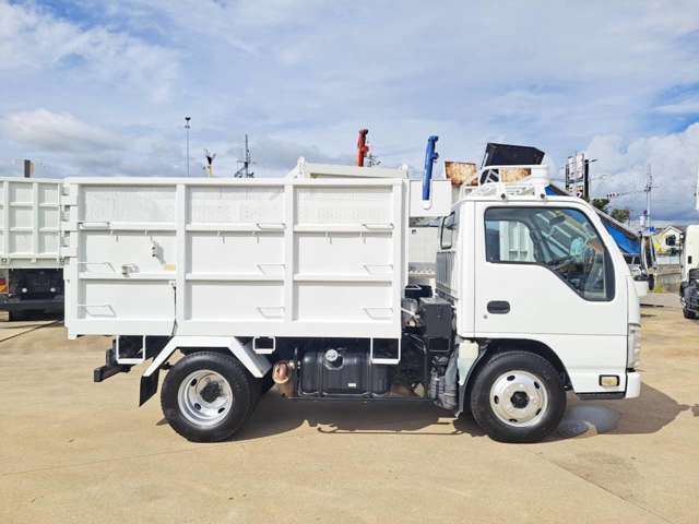 Isuzu Elf 5